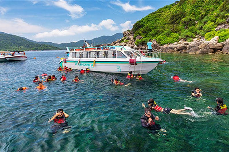 Cham Island Eco Tour: Discovering the Culture, History, and Natural Beauty of Bãi Làng and Bãi Xếp - PRIVATE TOUR